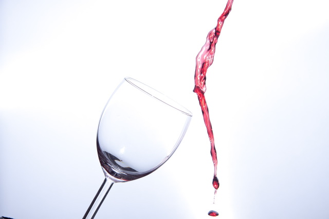 3 Ways to Tell if Your Good Wine Has Gone Bad